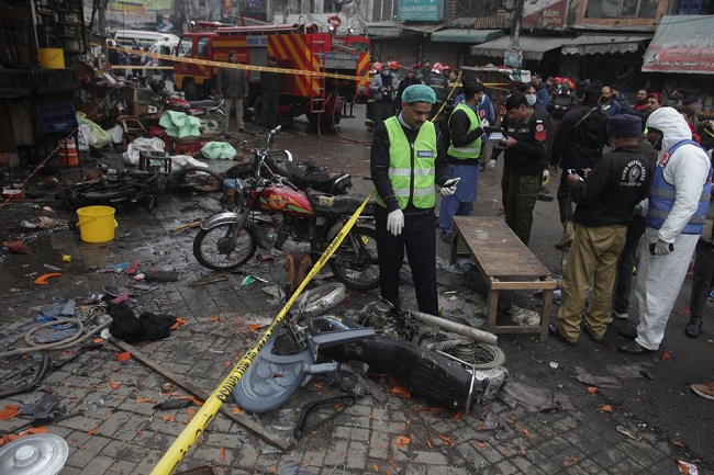 Ledakan Bom di Pakistan Menewaskan 4 Orang