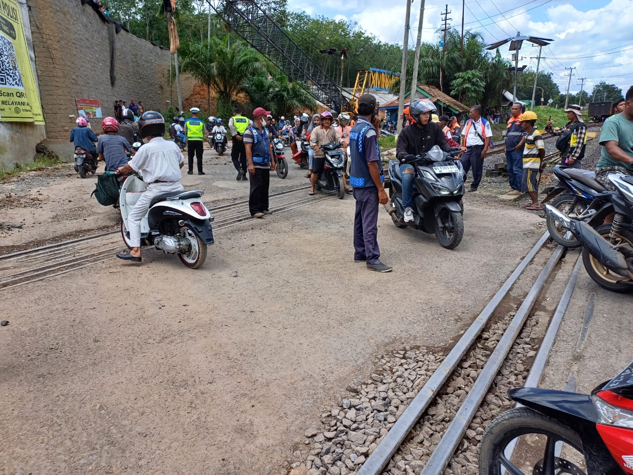 Lalu Lintas di Lokasi Proyek Fly Over Bantaian Kembali Normal