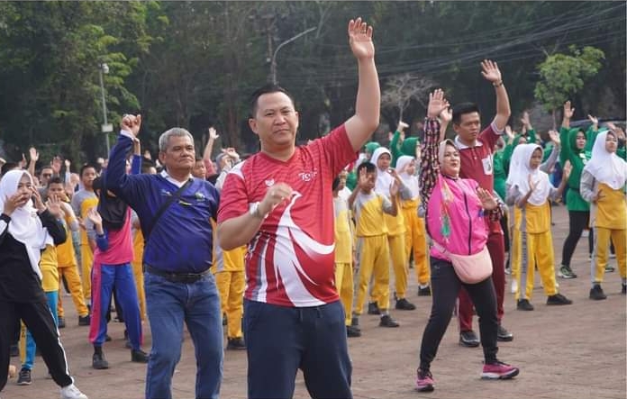 Hari Olahraga Nasional, Pj Bupati Muara Enim Senam Pagi Bersama Masyarakat