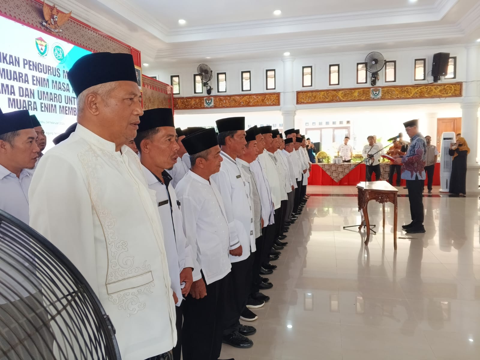 Pengurus MUI Kecamatan se-Kabupaten Muara Enim Dilantik