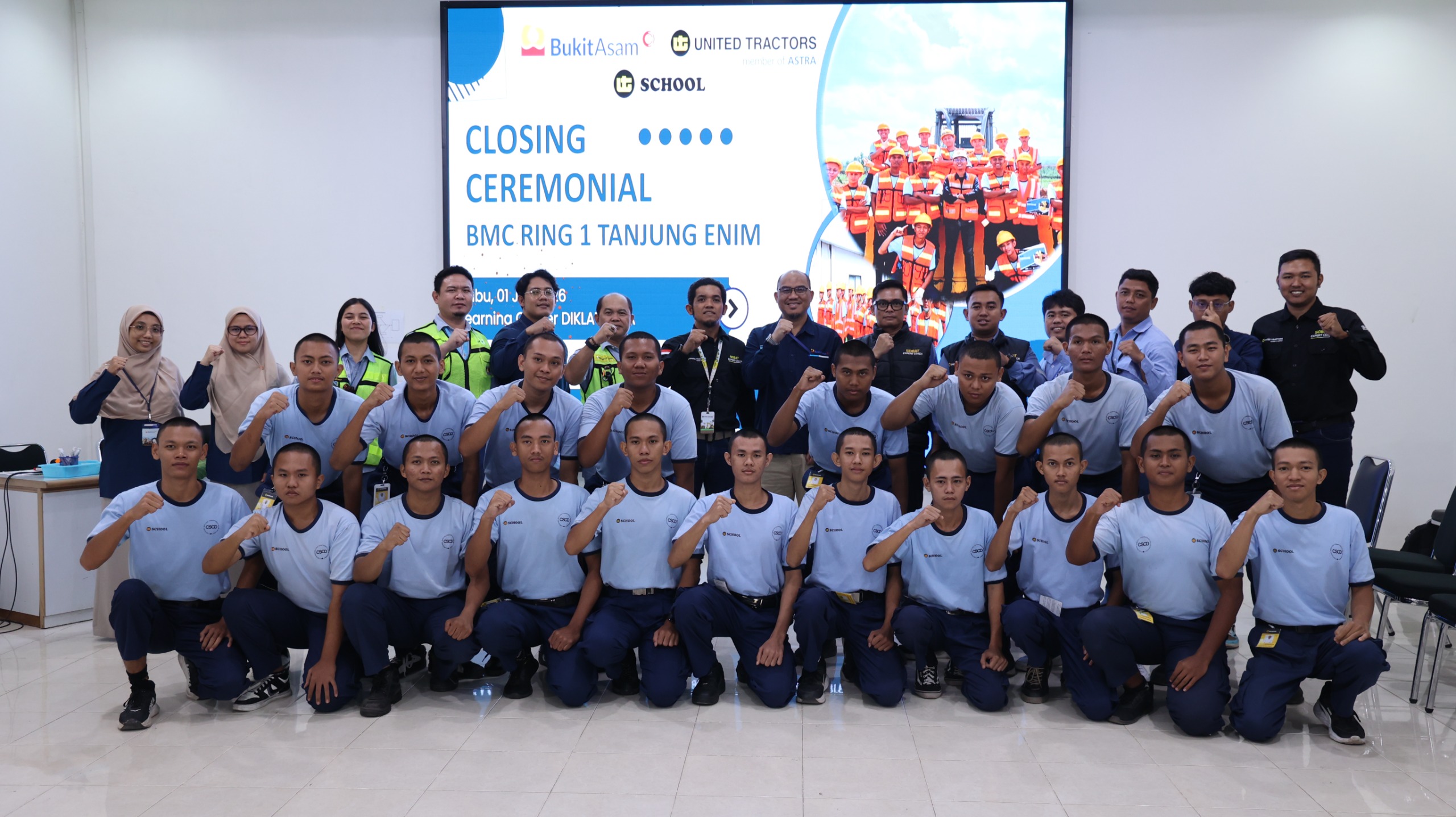 Tutup Program Basic Mechanic Course Ring 1 Tanjung Enim, PTBA Cetak 19 Mekanik Muda Siap Kerja