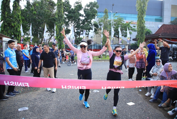 Kebaya Run 2025 Warnai Peringatan HUT ke-79 Sumsel dan Hari Kartini