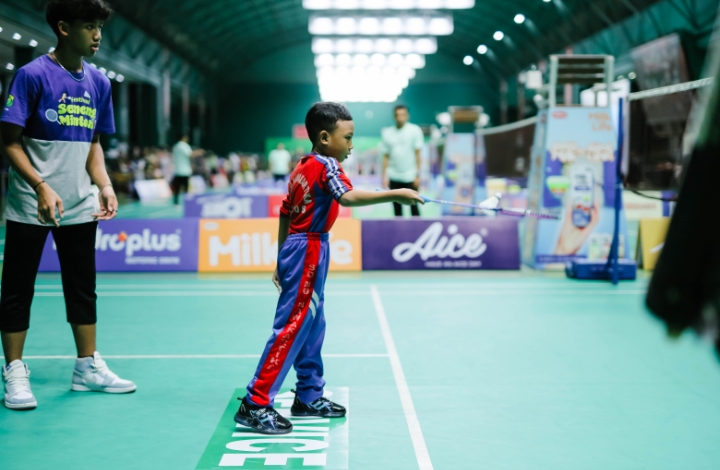 Aice Kembali Dukung Pembibitan Generasi Emas Bulu Tangkis di Festival SenengMinton 2024