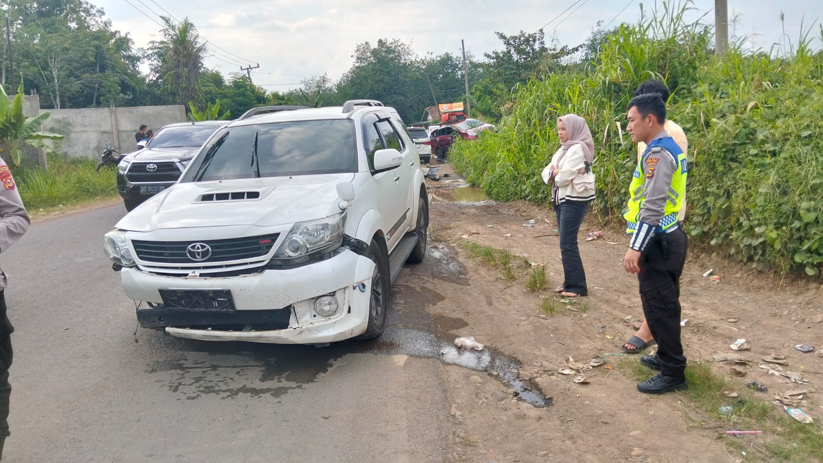 Tabrakan Beruntun di Muara Enim Libatkan 3 Kendaraan, Begini Nasib Sopir dan Penumpangnya