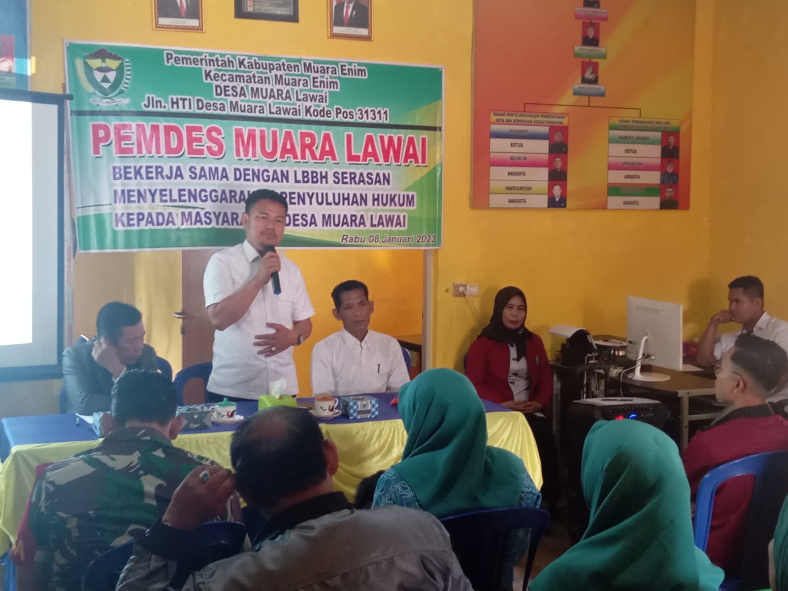 LBBHS Beri Penyuluhan Hukum Tentang KDRT dan Kekeraan Anak di Desa Muara Lawai Muara Enim Sumsel