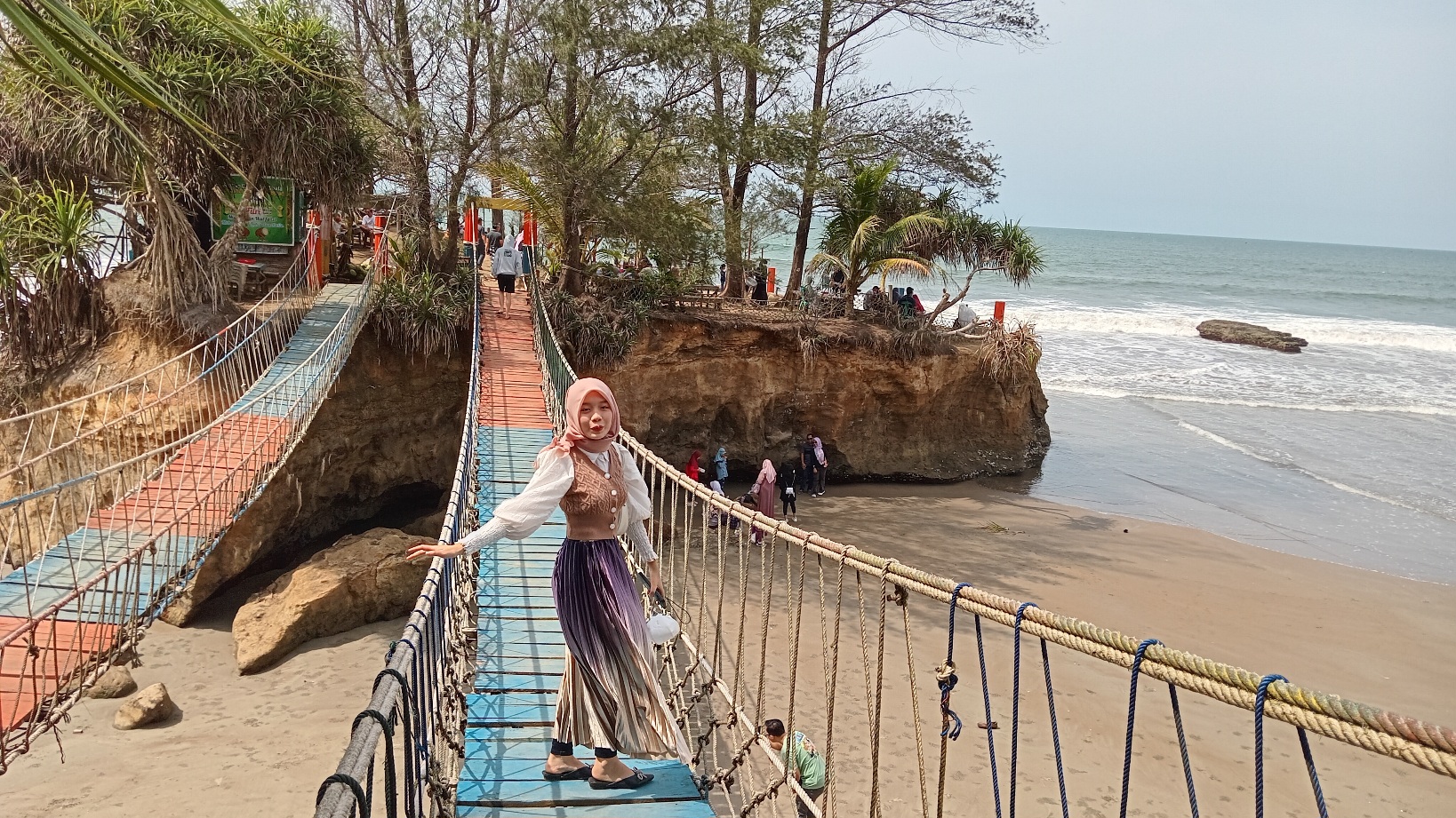 17 Menit dari Kota Bengkulu, Objek Wisata Pantai Sungai Suci Bayar Lunas Lelah di Perjalanan