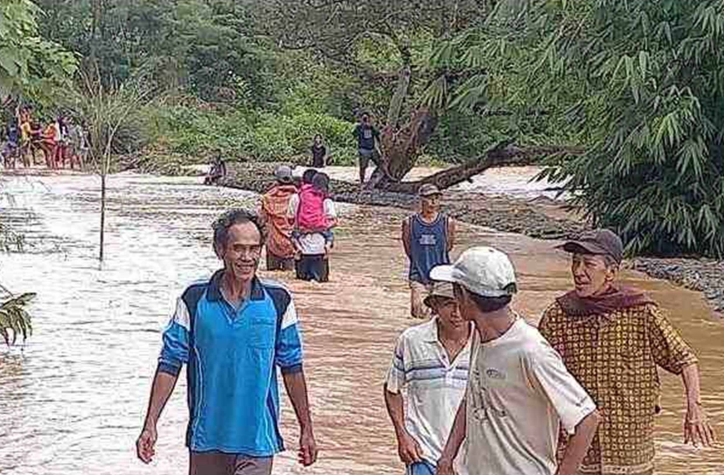 62 KK di Desa Lubuk Nipis Muara Enim Terdampak Banjir Bandang