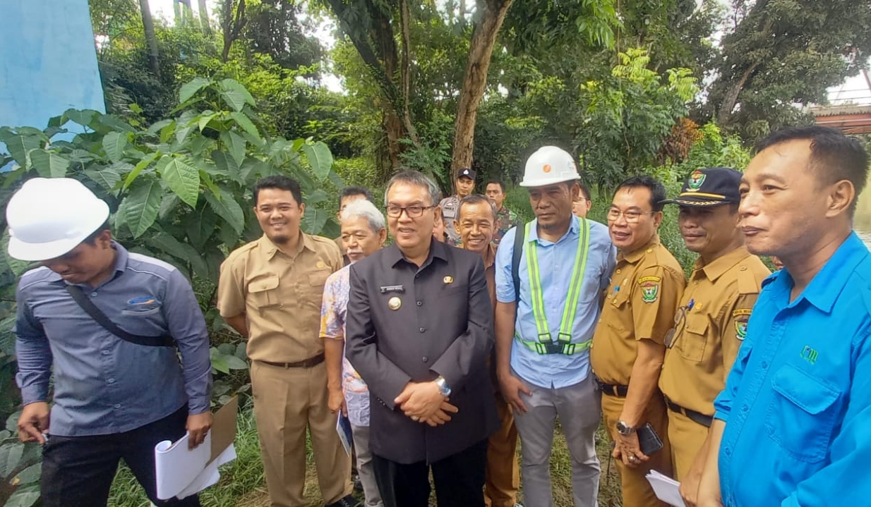 Hari Ini Mobilisasi Alat Pembangunan Talud Sungai Enim Dilakukan