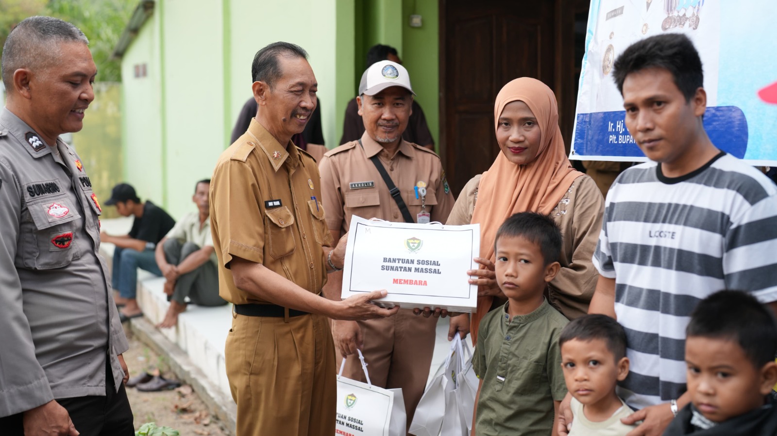 Sunatan Massal Gratis Tutup Rangkaian HUT ke-81 RI di Kabupaten Muara Enim