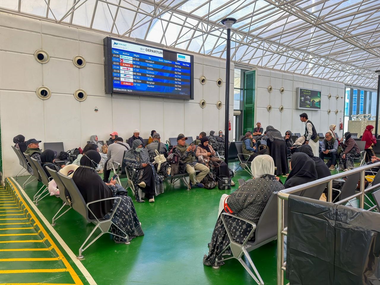 Situasi Timur Tengah Memanas, Kemenhaj RI Imbau Jemaah Tunda Keberangkatan Umrah