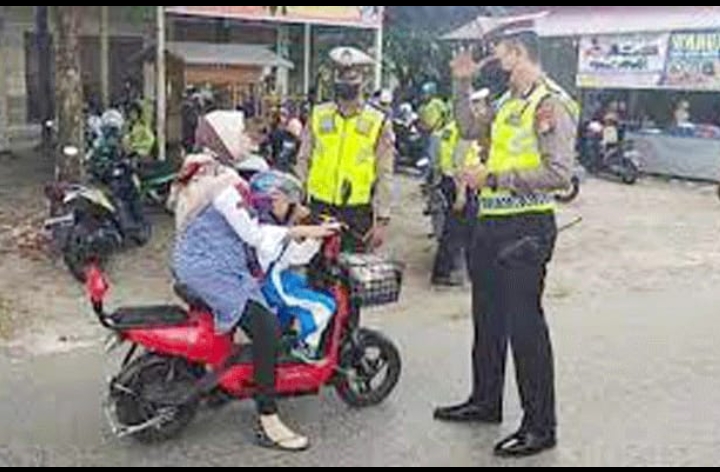 Jika Tak Mau Ditangkap Polisi Jangan Gunakan Sepeda Listrik di Jalan Raya