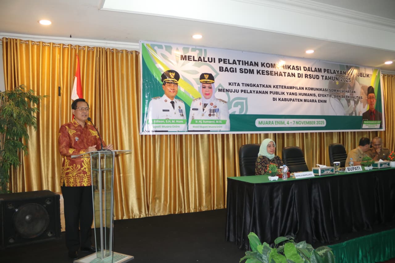 Bupati Edison Tekankan Pentingnya Komunikasi Humanis dalam Pelayanan Kesehatan