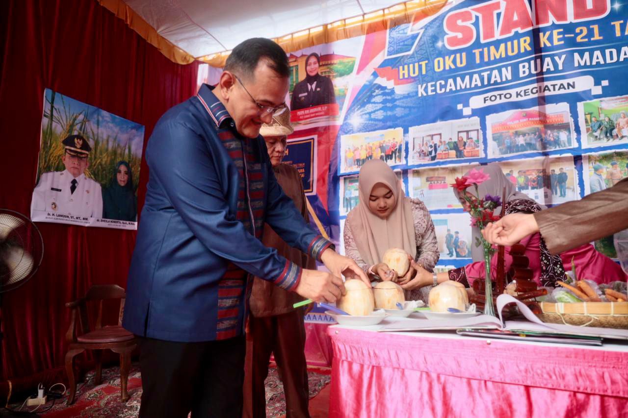 Buka Bazar UMKM dan Pasar Murah Meriahkan HUT OKU Timur ke-21 Tahun, Ini Kata Sekda Sumsel