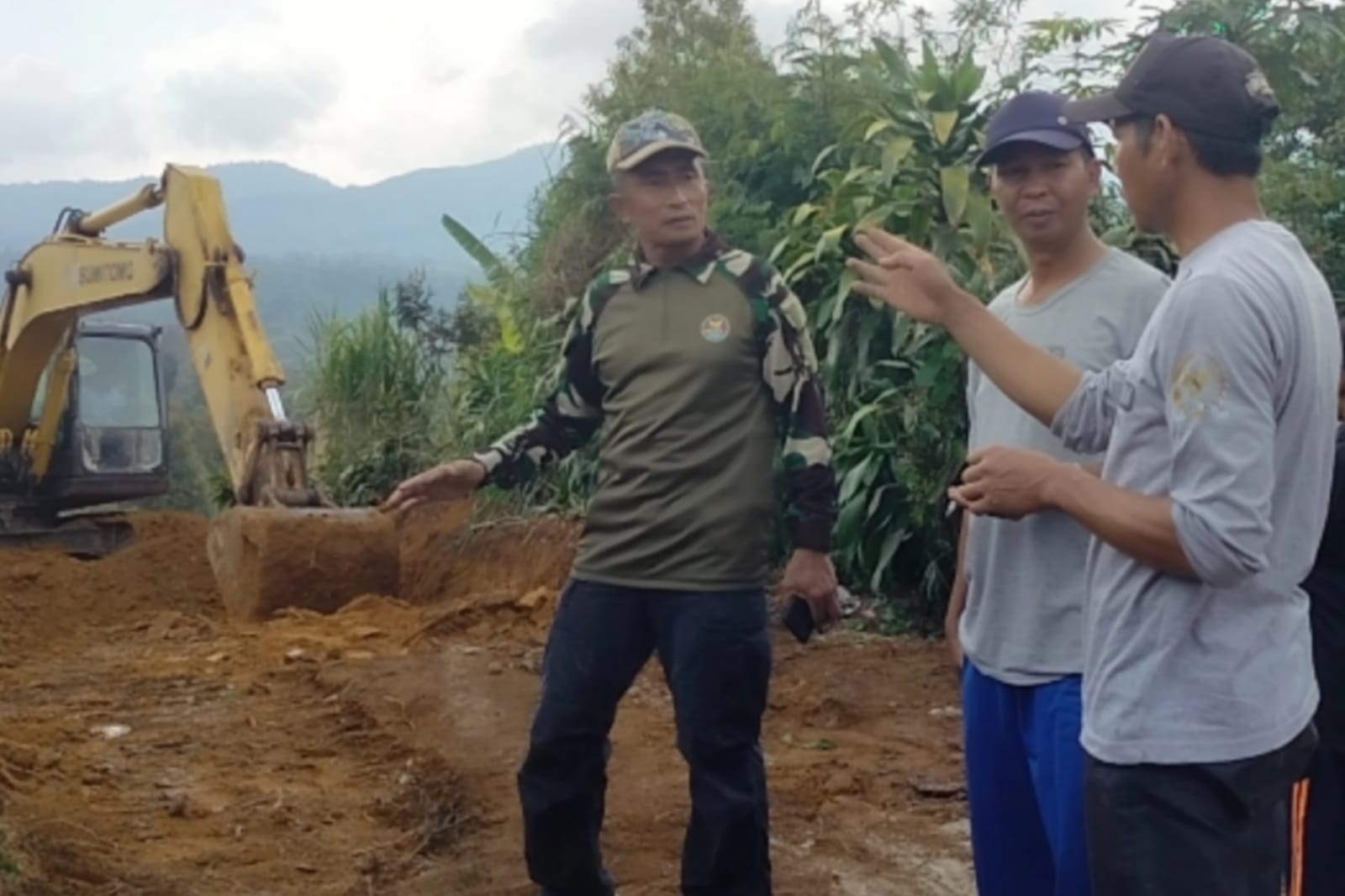 Penantian Panjang Masyarakat SDU Akhirnya Terbayar, Pembangunan Jalan Lingkar Cahaya Alam-Segamit Terlaksana