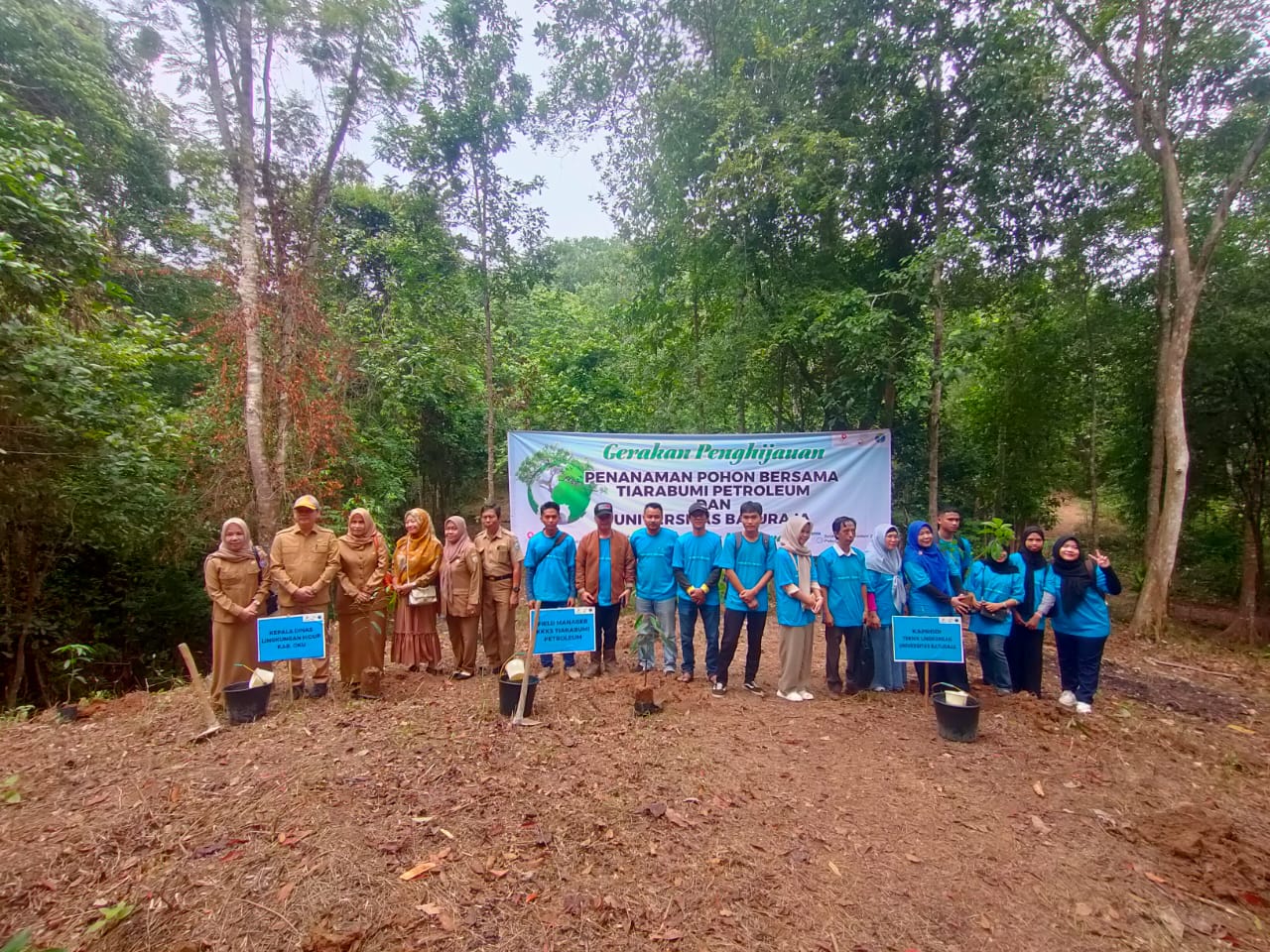 Tanam 1.500 Pohon di Hutan Kota Baturaja