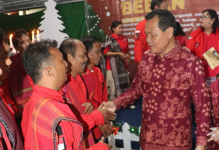 Bupati Edison Ajak Doakan Korban Banjir Sumatera di Perayaan Natal PBB