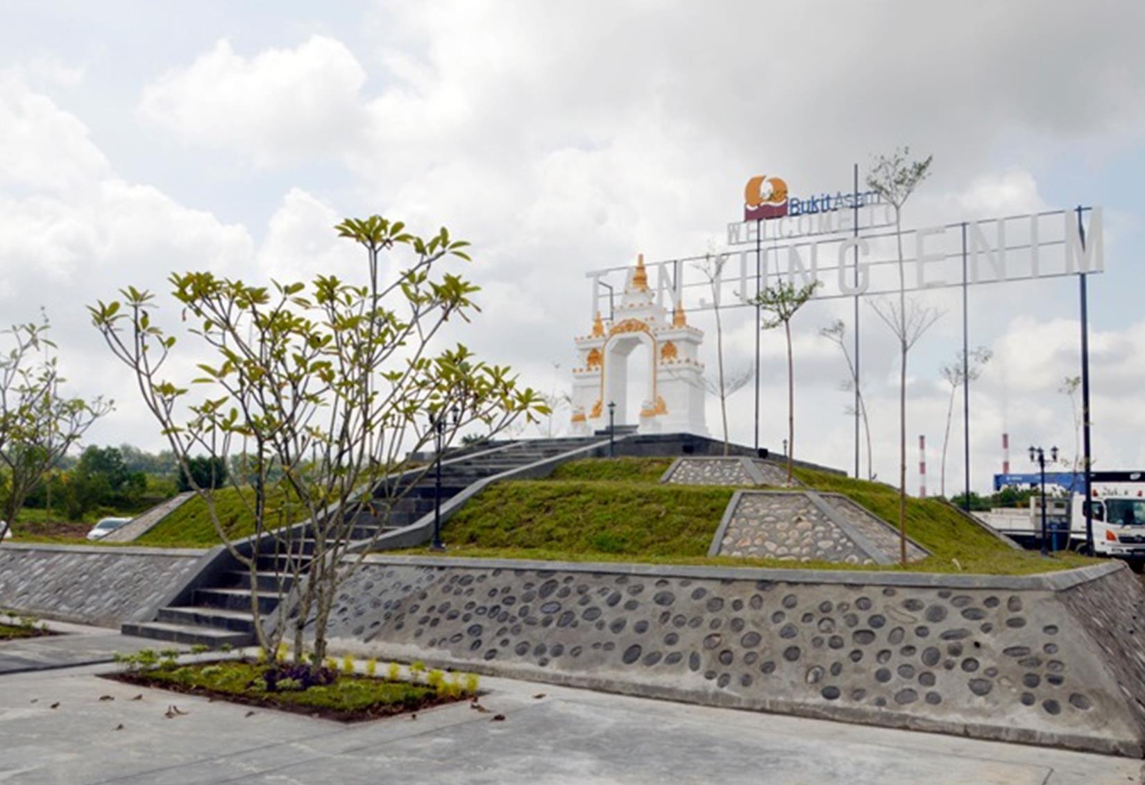 Gapura Sriwijaya PT Bukit Asam, Ternyata Ini Maknanya