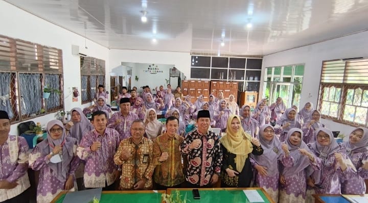 Kepala Kemenag Dorong Guru Madrasah Adaptif di Era Digital