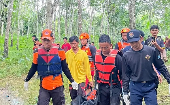 Tenggelam di Sungai Niru, Jasad Bocah SD di Muara Enim Ini Ditemukan Sejauh 1,5 Km