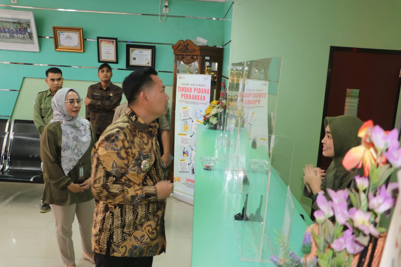 Pj Bupati Muara Enim Tekankan BUMD Kedepankan Pelayanan