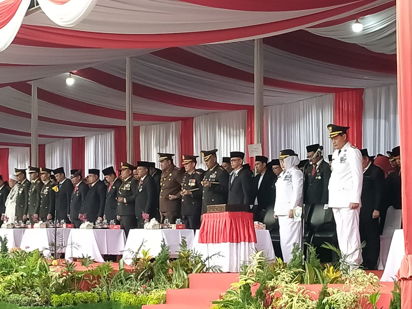 Pimpin Upacara HUT ke-80 RI, Bupati Muara Enim Ajak Masyarakat Gelorakan Semangat Kemerdekaan yang MEMBARA