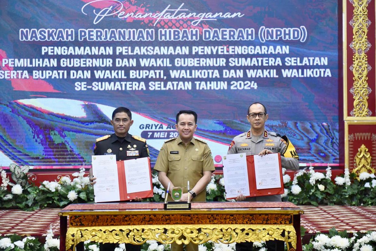 Pj Gubernur Sumsel Tandatangani NPHD Pengamanan Pilkada 2024 kepada TNI-Polri