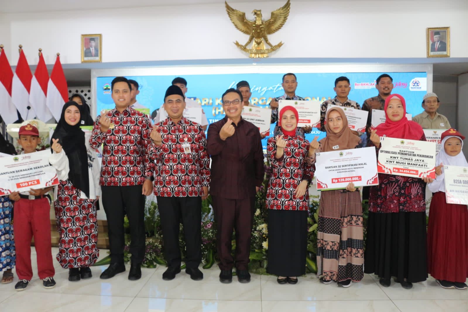 Hadiri Peringatan Harganas di Jawa Tengah, Hasto Wardoyo Sampaikan Pentingnya Membangun Keluarga