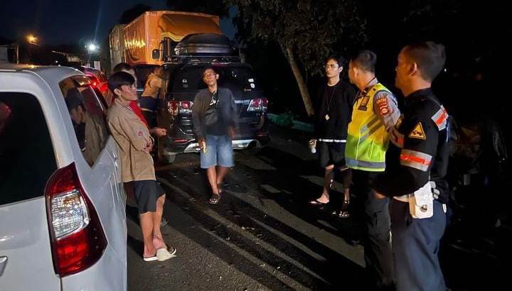 Pos Pelayanan Jembatan Enim II Imbau Pemudik Utamakan Keselamatan