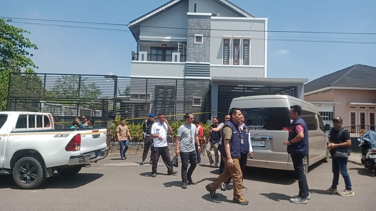 Kerahkan 630 Personel, Polda Sumsel dan Polres Muara Enim Geledah Rumah Bos Tambang Batu Bara Ilegal