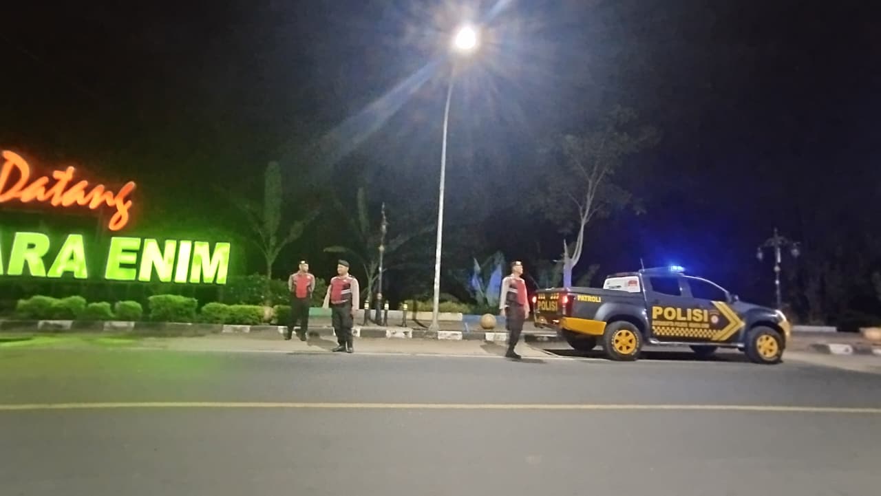 Personel Polres Muara Enim Gelar Patroli Malam Cegah Balap Liar