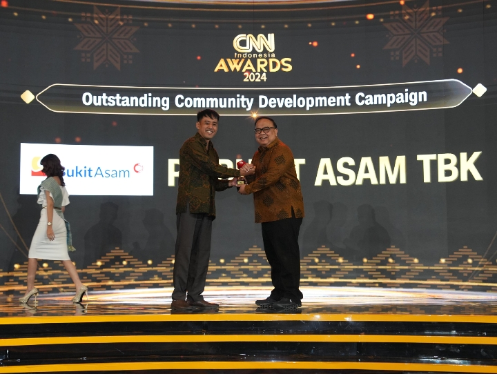 PT Bukit Asam Sabet Penghargaan Outstanding Community Development Campaign