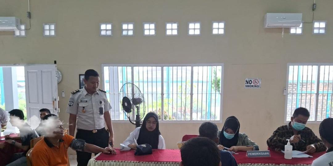 80 Warga Binaan Lapas Muara Enim Ikuti Pengobatan Gratis dari CSR PTBA dan RS BAM