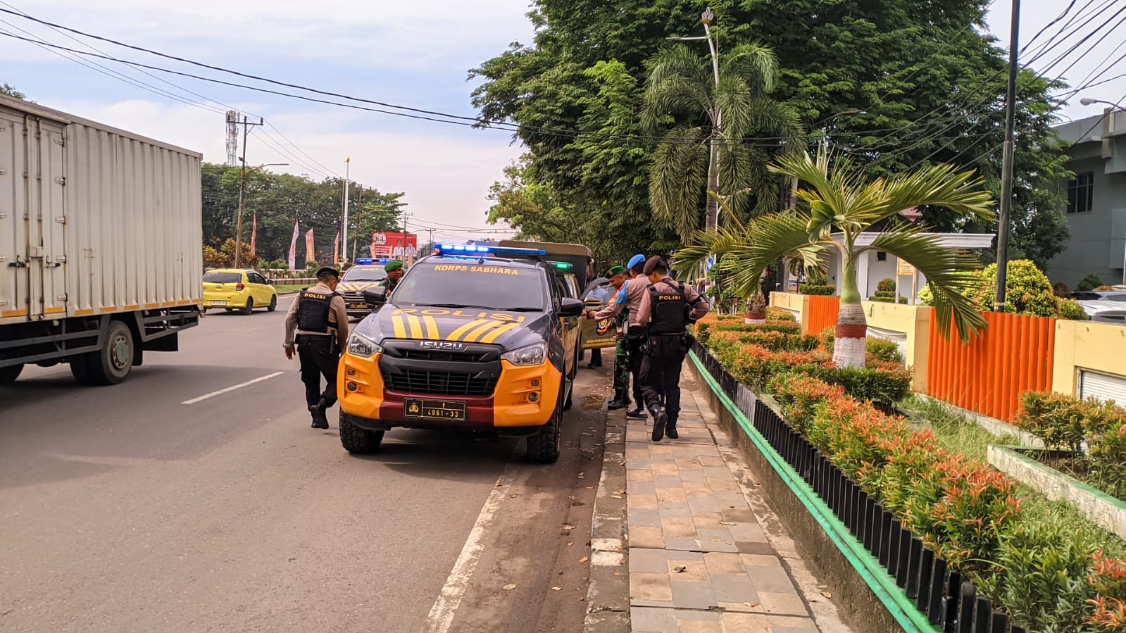 Patroli Gabungan Wujudkan Muara Enim Kondusif