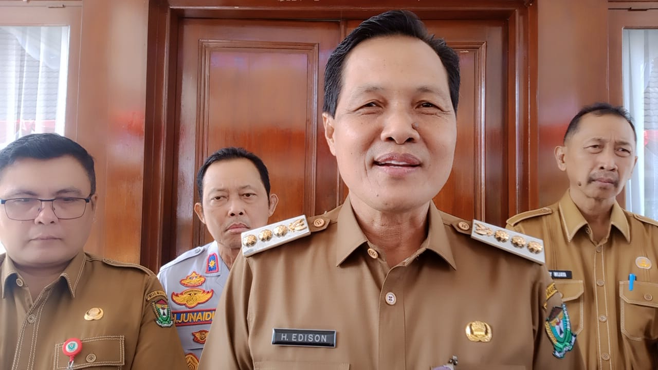 Bupati Edison Pastikan Pembangunan Flyover di Muara Enim Tak Ada Kendala