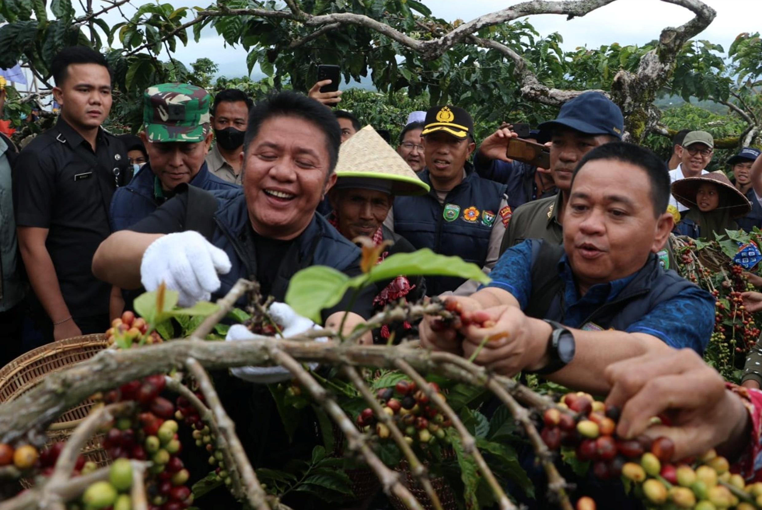 Herman Deru Optimis Mampu Angkat Potensi Alam Semende