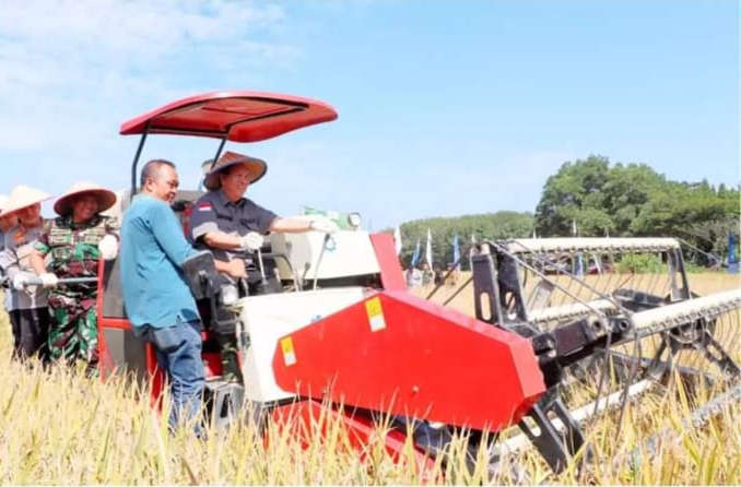 Pj Bupati Muara Enim Dukung Percepatan Pembangunan PLTS Irigasi di Ataran Sawah Ulak Himbe