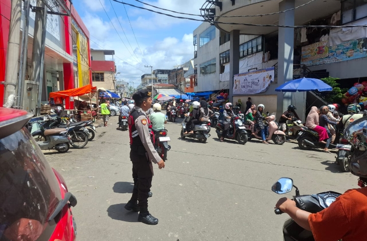 H-2 Lebaran, Polisi Intensifkan Pengamanan di Pasar dan Pusat Perbelanjaan
