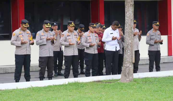 Tingkatkan Iman dan Takwa Personel Polres Muara Enim dalam Menjalankan Tugas