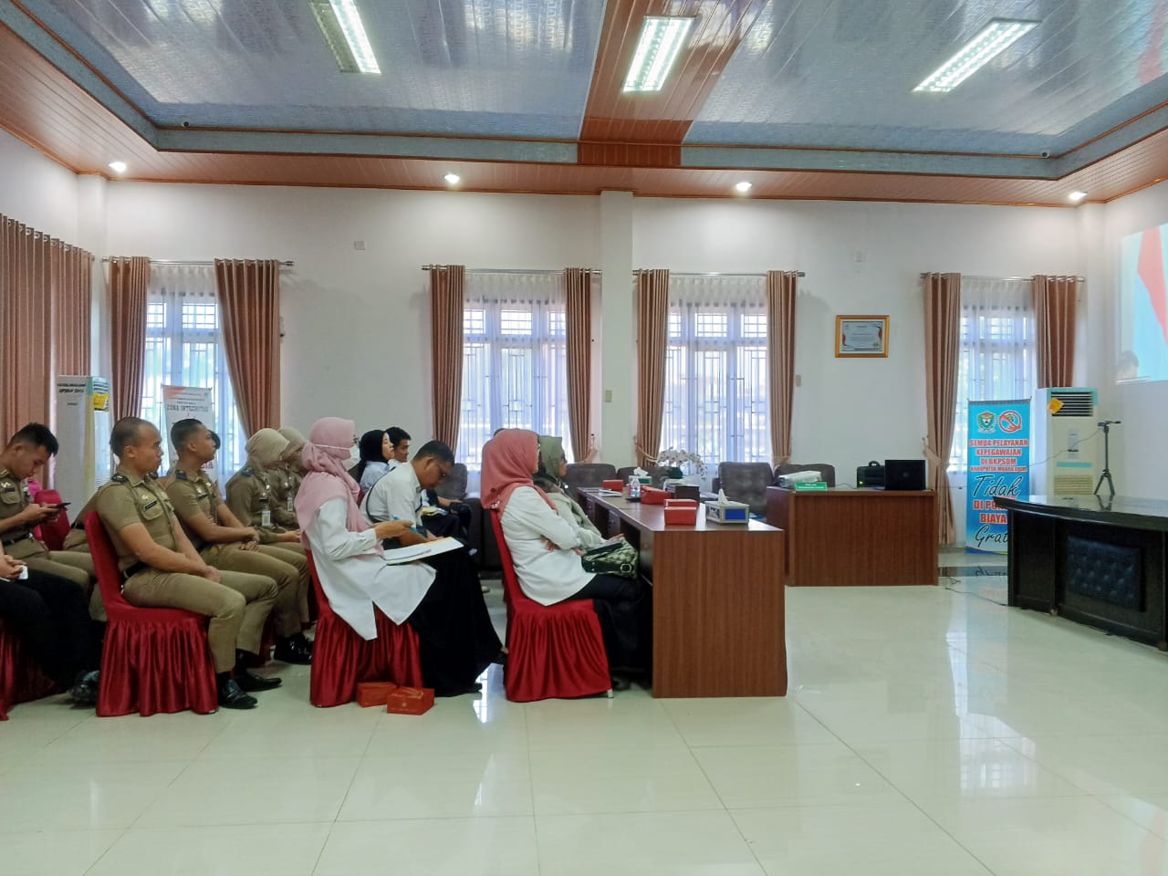 9 Praja IPDN Laksanakan Magang di Pemkab Muara Enim