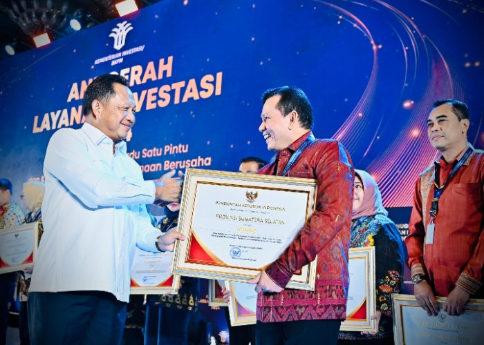 Pemprov Sumsel Raih Predikat Terbaik Ketiga Nasional Anugerah Layanan Investasi 2024