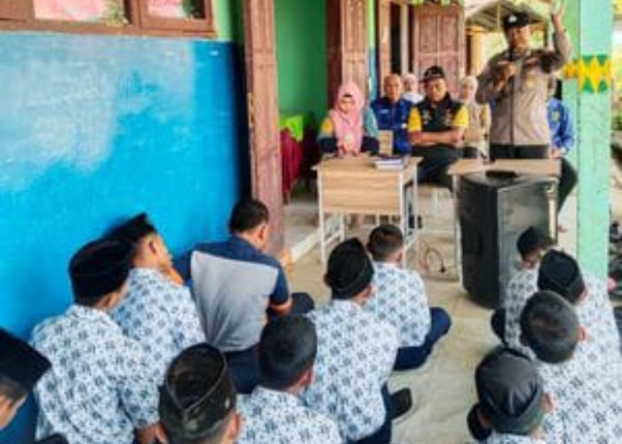 Polsek Semende Edukasi Pelajar Bahaya Narkoba