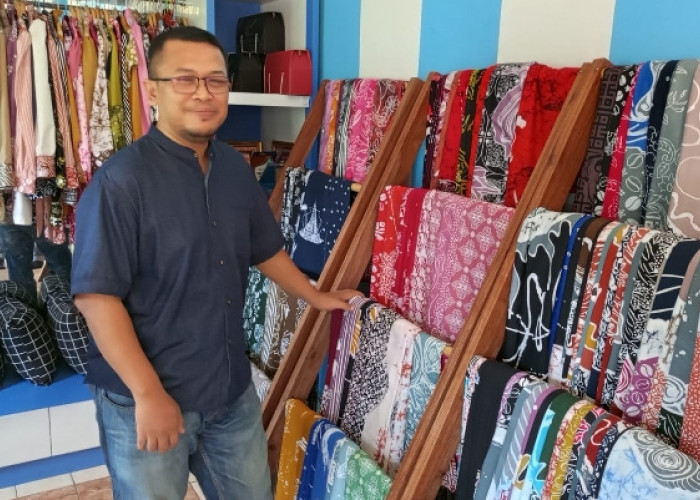 Penerimaan ASN Bawa Angin Segar Bagi UMKM Batik Muara Enim