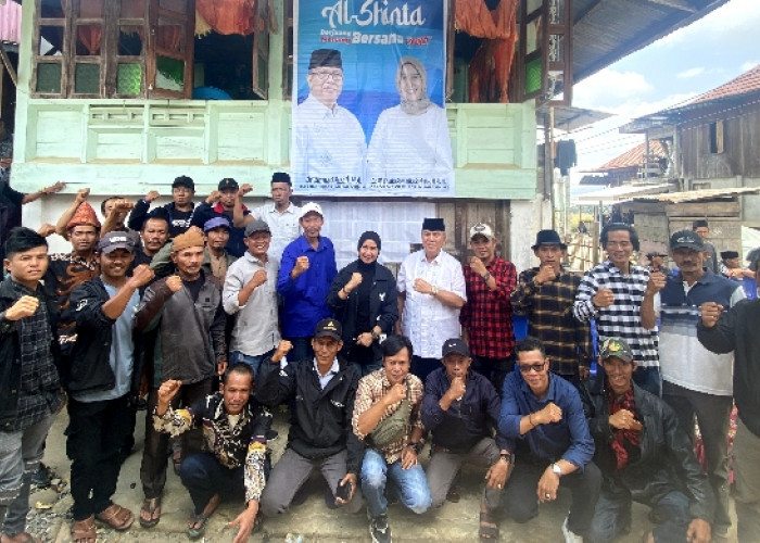 Injik Anjam Al-Shinta Saling Melepas Ghindu Bersama Masyarakat Cahaya Alam