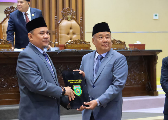 Wagub Cik Ujang Hadiri Paripurna DPRD Sumsel, Sampaikan Jawaban Gubernur atas Pandangan Fraksi