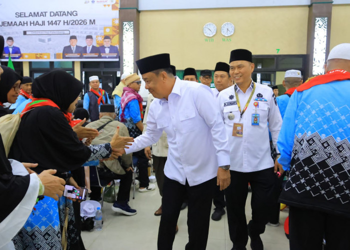 Wagub Sumsel Sambut Jamaah Haji Kloter II, Tekankan Pentingnya Pelayanan dan Kebersamaan