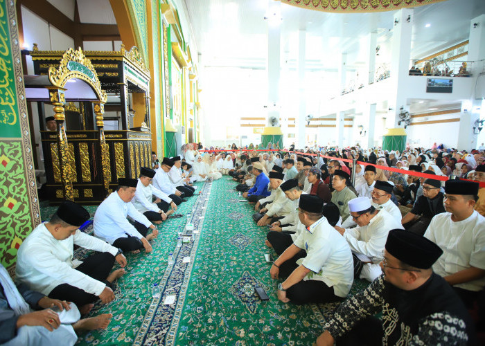 Wagub Cik Ujang Kenang Dedikasi Alex Noerdin, Ajak Masyarakat Doakan Almarhum