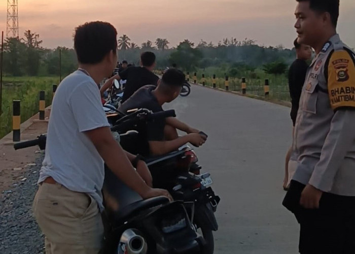 Cegah Balap Liar, Bhabinkamtibmas Beri Edukasi kepada Para Remaja