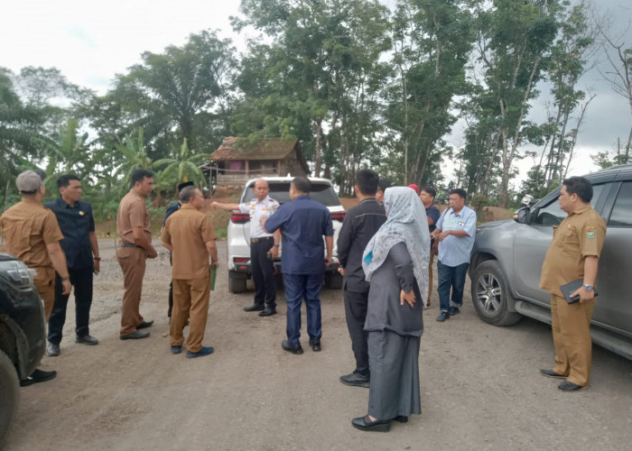 DPRD Muara Enim Sesalkan Pemerintah Kecolongan, Temukan Jalan Crossing Tidak Memiliki Izin