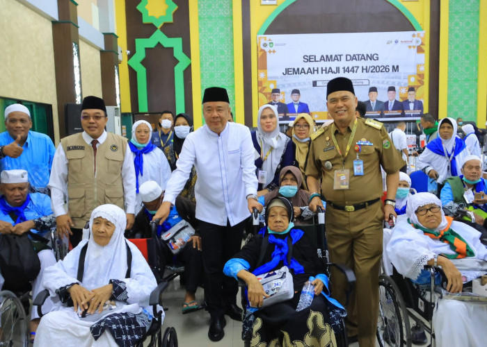 Wagub Cik Ujang Ajak Jemaah Haji jadi Teladan dan Penggerak Kebaikan di Tengah Masyarakat