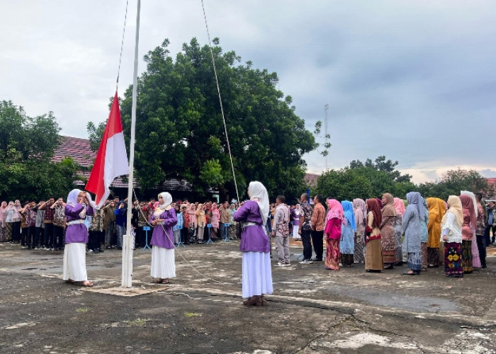 Peringatan Hari Kartini Tahun 2025 di SMA Negeri 1 Ujan Mas Berlangsung Khidmat